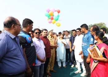 बीड प्रीमियर लीगचे उद्घाटन मोठ्या उत्साहात संपन्न, बीड प्रीमियर लीगचा थरार बीडकरांना अनुभवयास मिळणार.