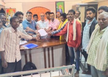 पेरमिली अंतर्गत मेडपाल्ली येते धान खरेदी उपकेंद्र व धान खरेदीदार सहाय्यक मंजूर करा: अजयभाऊ कंकडालवार