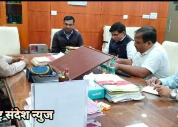 जिवती डिफॉरेस्टेशन अहवाल अपूर्ण असल्याने वस्तुनिष्ठ अहवाल नव्याने सादर करण्याचे राष्ट्रीय मागासवर्गीय आयोगाचे वनविभागाच्या वरिष्ठ अधिकाऱ्यांना निर्देश.