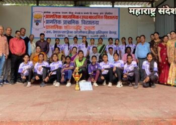 प्रागतिक माध्यमिक व उच्च माध्यमिक विदयालय, कोराडी येथील तीन मुलींची फुटबॉल खेळामध्ये राष्ट्रीय संघात निवड.