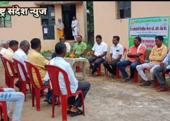 माजी जि.प.अध्यक्ष अजय कंकडालवार यांच्या उपस्थितीत इंदाराम येथे आर्थिक साक्षरता व डिजिटल कार्यक्रम संपन्न.