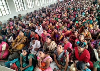 गोंडपीपरित पार पडली महिला उद्योजकांची कार्यशाळा संपन्न, हजारोच्या संख्येत महिलांची उपस्थिती.