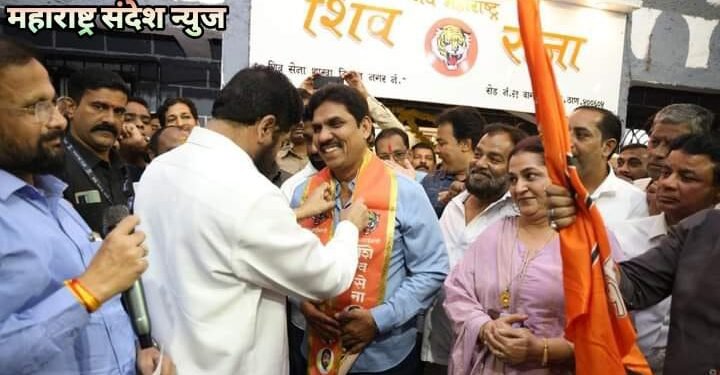 राष्ट्रवादी काँग्रेसचे माजी नगरसेवक हारून खान,पत्नी ज्योती हारून खान यांचा शिवसेनेत जाहीर प्रवेश.