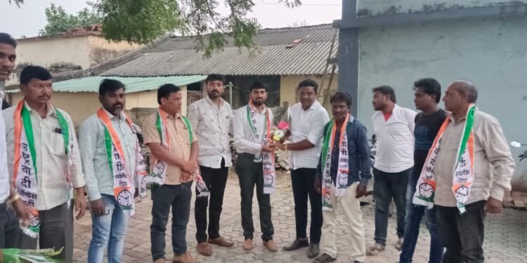 राष्ट्रवादी काँग्रेस पदाधिकाऱ्यांची चिमुर येथे बैठक संपन्न.