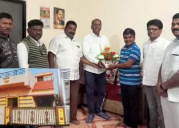 स्वतःचे घर भारतीय बौद्ध महासभेला दान देणाऱ्या लहुजी कांबळे यांचे वंचित बहुजन आघाडीच्या वतीने सत्कार.