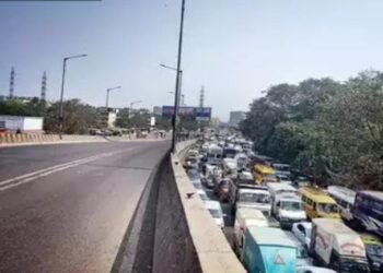 मुंबईकरांसाठी महत्त्वाची बातमी! शीव रेल्वे उड्डाणपूल आजपासून होणार बंद.