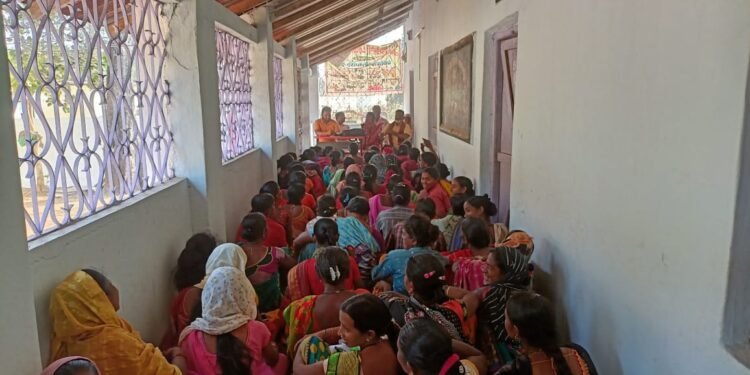 महाराष्ट्र राज्य शालेय पोषण आहार कर्मचारी यूनियन एटापल्ली (आयटक) तालुका मेळावा संपन्न.