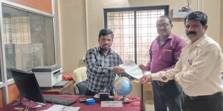 शहरी व ग्रामीण भागातील कामगारांना ईएसआयसी कार्यालया कडून ऑनलाईन क्लेम सादर करण्यासाठी दबाव, कामगार संघटनेचा आंदोलनाचा इशारा.