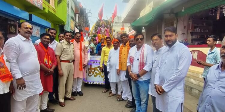 श्रीरामाच्या जयघोषाने सावनेर नगरी दुमदुमली, प्राणप्रतिष्ठा सोहळ्या निमित्त सावनेर शहरात दिवसभर भक्तिमय वातावरण.