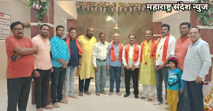 प्रभु श्रीरामाच्या मूर्तीची प्राणप्रतिष्ठाचे औचित्य साधून सावनेर येथे कारसेवकांचा सत्कार.