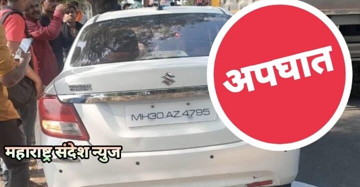 अकोला ते बार्शीटाकळी रस्त्यावर कारची झाडाला  जोरदार धडक एक मुलगा गंभीर जखमी.