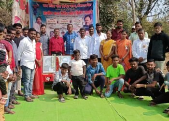 युवा क्रिकेट क्लब व्येंकटरावपेठाच्या वतीने भव्य टेनिस बाल क्रिकेट सामन्याचे उदघाटन.