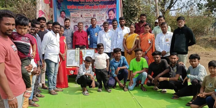 युवा क्रिकेट क्लब व्येंकटरावपेठाच्या वतीने भव्य टेनिस बाल क्रिकेट सामन्याचे उदघाटन.