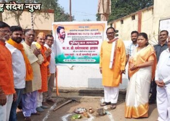 अहेरी मुख्यालयातील रस्ते होणार गुळगुळीत, मंत्री धर्मराव बाबा आत्राम यांच्या हस्ते भूमिपूजन संपन्न.