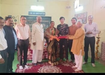 हिंगणघाट शहरातील भारत विद्यालयाच्या पर्यवेक्षिका कर्तुत्ववान शिक्षिका प्रतिभा आगलावे सेवानिवृत्त.