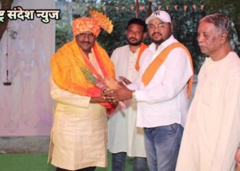 अहेरीत कारसेवकांचा सत्कार, टेकडी हनुमान मंदिर कमिटीचा पुढाकार.