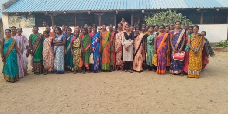 महाराष्ट्र राज्य शालेय पोषण आहार कर्मचारी युनियन अहेरी तालुका मेळावा यशस्वीरित्या संपन्न.