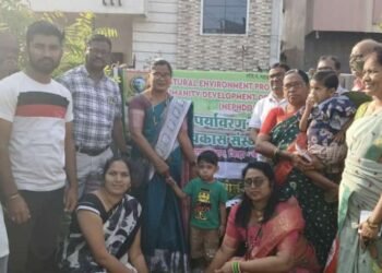 राजुरा: वृक्षारोपण करून संगीता पाचघरे यांनी साजरा केला आपला वाढदिवस.