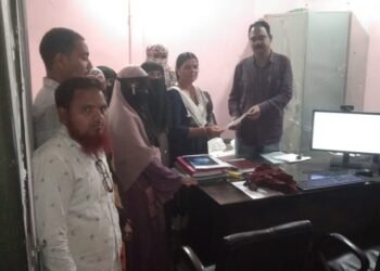 गढूळ पाणी पुरवठा होत असलेल्या नळ वाहिकेची तत्काळ दुरुस्ती करा: समाजवादी पार्टी महिलाच्या वतीने देसाईगंज नगर पालिकेला निवेदन.