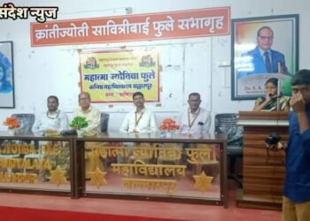 महात्मा फुले महाविद्यालय बल्लारपूर येथे बारावीच्या विद्यार्थ्यांसाठी शुभेच्छा कार्यक्रम संपन्न.