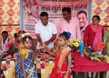 माजी जि.प.अध्यक्ष तथा अहेरी बाजार समिती सभापती अजय कंकडालवार यांच्या हस्ते कब्बड्डी स्पर्धेचे उदघाटन.