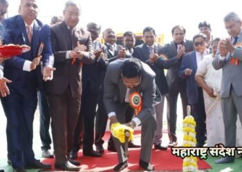 सर्वसामान्यांना न्याय देण्यासाठी प्रयत्न करावे न्यायमुर्ती भूषण गवई, हिंगणघाट जिल्हा सत्र न्यायालयाच्या नवीन इमारतीचा भूमीपूजन सोहळा संपन्न.