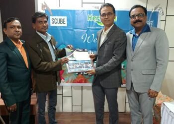 ‘मधुमेह मुक्त भारत अभियान’ प्रशिक्षण पूर्ण केल्याबद्दल डॉ. अमूल दुर्गे यांना सुप्रसिद्ध मधुमेह संशोधक राष्ट्रपती पुरस्कार व राज्य पुरस्कार प्रधान.