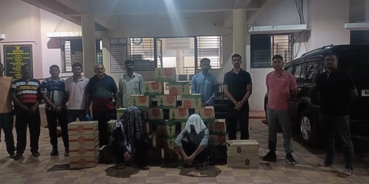 एटापल्ली पोलिसांची धडक कारवाई, अवैध दारूसाठा जप्त 2 आरोपी अटक.