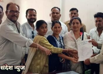 17 वर्षाच्या बालकावर गोळीबार करणाऱ्या पोलिस प्रशासनावर कडक कारवाई करा: कॉंग्रेस पक्षातर्फे हिंगणघाट तहसीलदार यांना निवेदन.