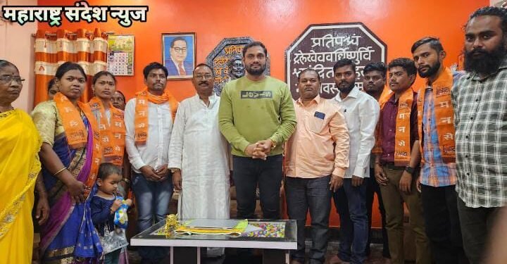 महाराष्ट्र नवनिर्माण सेनेत बल्लारपूर शहरातील अनेक महिलांचा पक्ष प्रवेश.