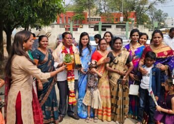 सेवानिवृत्त कर्मचारी श्री. अशोक धांडोळे यांचा निरोप समारंभ संपन्न.