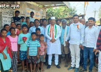 कमलापूर व छल्लेवाडा येथे आगामी निवळणुकीच्या अनुषंगाने विविध विषयावर चर्चा.