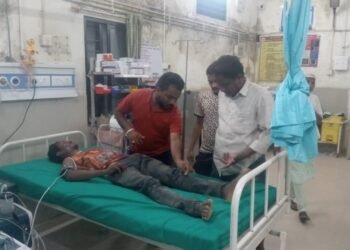 बालामुत्यामपल्ली येथील युवकाचा अपघात, मुलकला फाउंडेशनचा मदतीने जखमींना मिळाले जीवदान.