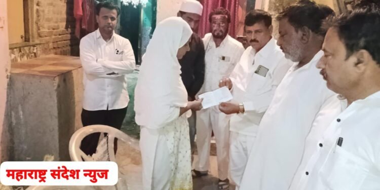 राष्ट्रवादी काँग्रेस पार्टीचे जिल्हाध्यक्ष कृष्णा अंधारे यांच्या वतीने 20 हजार रुपये मदत देऊन मृताच्या कुटुंबीयांचे केले सांत्वन.