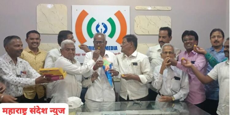 सेवानिवृत्त पत्रकारांचे मानधन ११ वरून २० हजारांवर, ‘व्हॉईस ऑफ मीडिया’ च्या सातत्यपूर्ण लढ्याला मोठे यश.