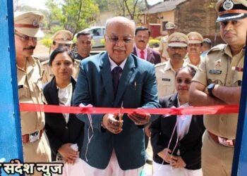 पुणे येथील येरवडा मध्यवर्ती कारागृहातील बंद्यांसाठी सदर ई – लायब्ररीचे उद्घाटन.