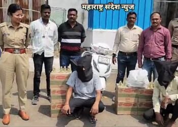 हिंगणघाट पोलीसांची अवैध दारू विरोधात धडक कारवाई, दोन आरोपी अटक, लाखोंचा माल जप्त.