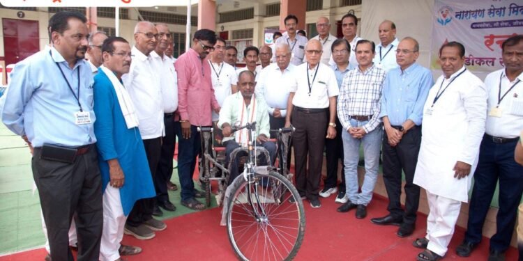 भव्य रक्तदान शिबिर व वैद्यकीय साहित्य लोकार्पण सोहळा; नारायण सेवा मित्र परिवार हिंगणघाटचे आयोजन.