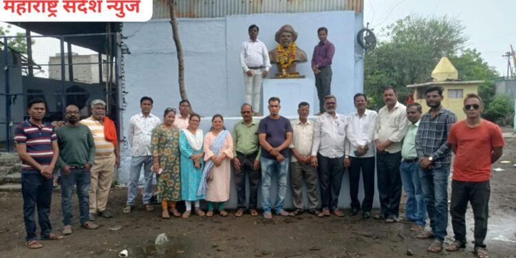 हिंगणघाट येथे महात्मा ज्योतीबा फुले यांची जयंती उत्साहात साजरी.