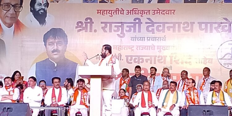 महाराष्ट्राचे मुख्यमंत्री एकनाथ शिंदे यांची सावनेर येथे जाहीर सभा, विरोधकावर जोरदार टीकास्त्र.