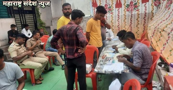महाराष्ट्र दिन, कामगार दिन व स्व. अमित नाईक स्मृती प्रित्यर्थ भव्य रक्तदान शिबिर संपन्न.