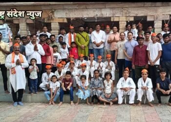 कोल्हार नदीच्या काठावर असलेल्या हनुमान मंदिरात हनुमान चालीसा वाचन संपन्न.