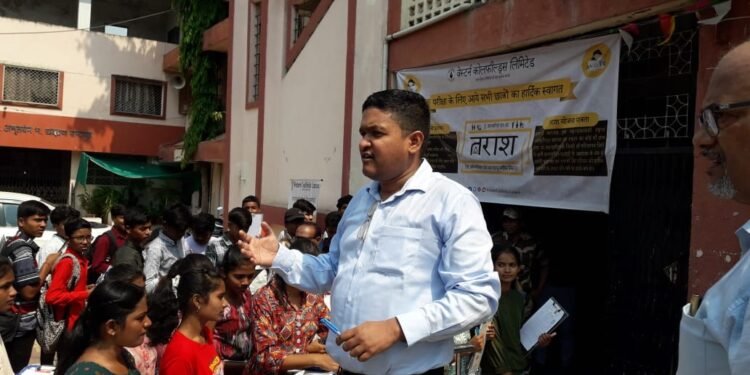 वेकोली क्षेत्रीय कार्यालय चंद्रपूर, बल्लारपूर, वणी की ओर से जेईई/नीट मार्गदर्शन परीक्षा (TARASH) संपन्न.