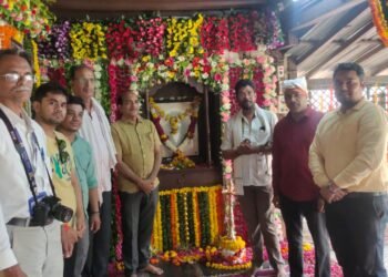 सावनेर येथे कै.राम गणेश गडकरी यांची १३९ वी जयंती उत्साहात साजरी, सामाजिक संघटनांच्या वतीने विविध कार्यक्रम.