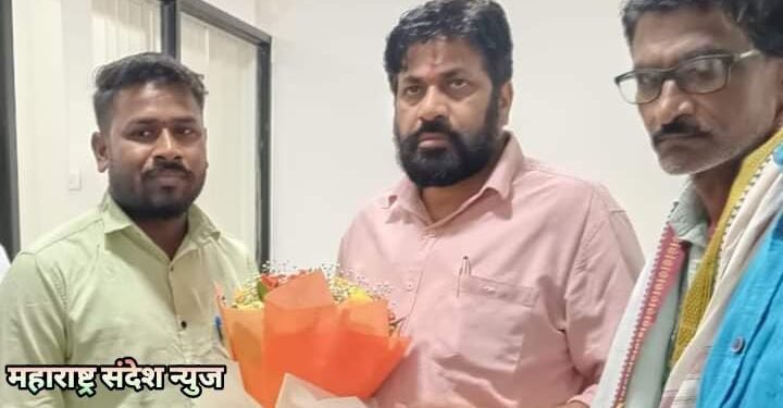 रुग्णसेवक सूरज कुबडे यांची प्रहारच्या जिल्हा प्रमुख पदावर नियुक्ती.