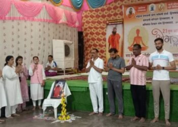 योग हा भारतीय संस्कृतीचा अविभाज्य अंगडॉ. घोरपडे, हिंगणघाट येथे 5 दिवसीय योग शिबीराचे उदघाटन.