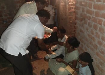 कोपरअल्ली येथील आत्राम कुटुंबाचे नवस कार्यक्रमाला माजी जि.प. अध्यक्ष अजय कंकडालवार यांची उपस्थिती.