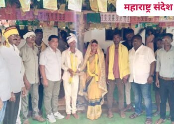 मडावी परिवाराच्या लग्न सोहळ्यास माजी आमदार दिपक आत्राम यांची उपस्थिती, नवं वधू-वरास दिले शुभाशीर्वाद.