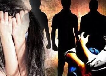 असहाय्यतेचा फायदा घेत 3 अल्पवयीन 4 नराधम आरोपीने केला अत्याचार, मुलगी गर्भवती झाल्याने वाच्यता.