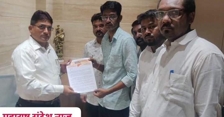 वैद्यकीय महाविद्यालय उपजिल्हा रुग्णालय येथेच व्हावे, रुग्णमित्र गजू कुबडे यांचे शासनाला निवेदन.